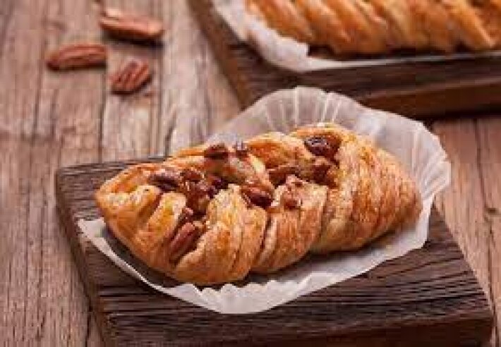 СЛОЙКА С ОРЕХОМ 80 ГР ШТ (4922)
