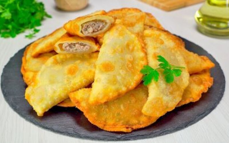КОМБО МИНИ ЧЕБУРЕКИ С ГОВЯДИНОЙ+ФРИ ШТ
