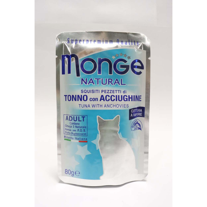 Лакомства Monge кусочки для кошек Тунец и Снетки в желе 80 г