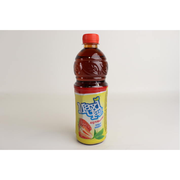 Чай Maxi-Чай черный вкус клубники 0,45 л