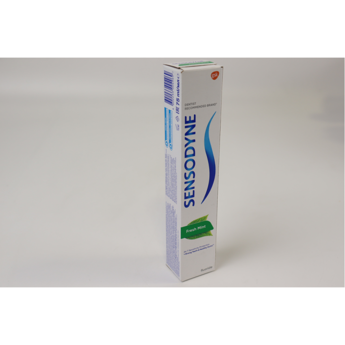 Паста зубная  Sensodyne с фтором 75 мл