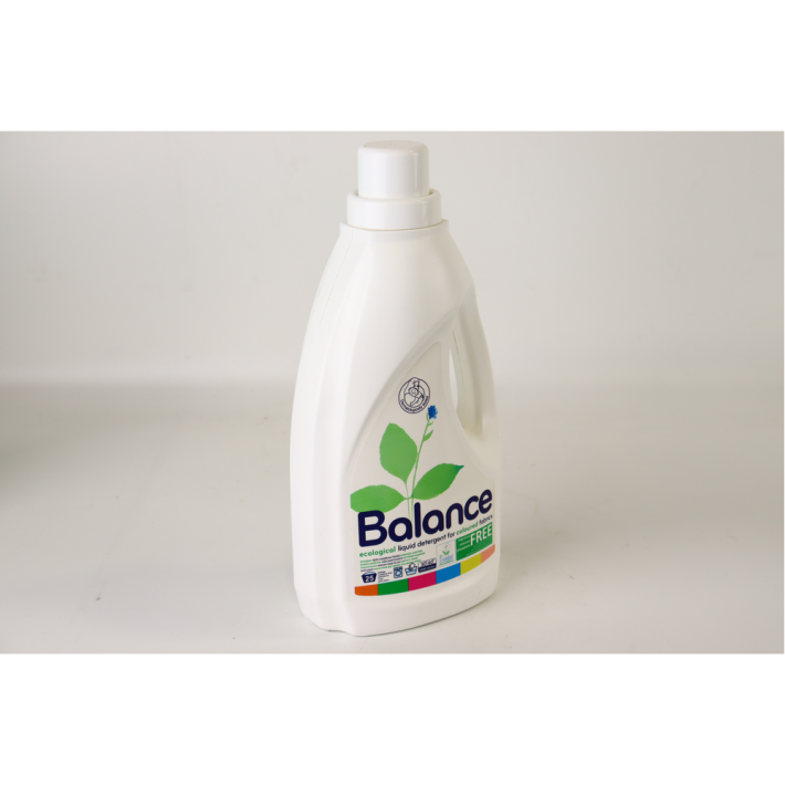 МОЮЩИЕ СРЕДСТВО BALANCE Д/ЦВЕТНЫХ ТКАНЕЙ 1,5Л