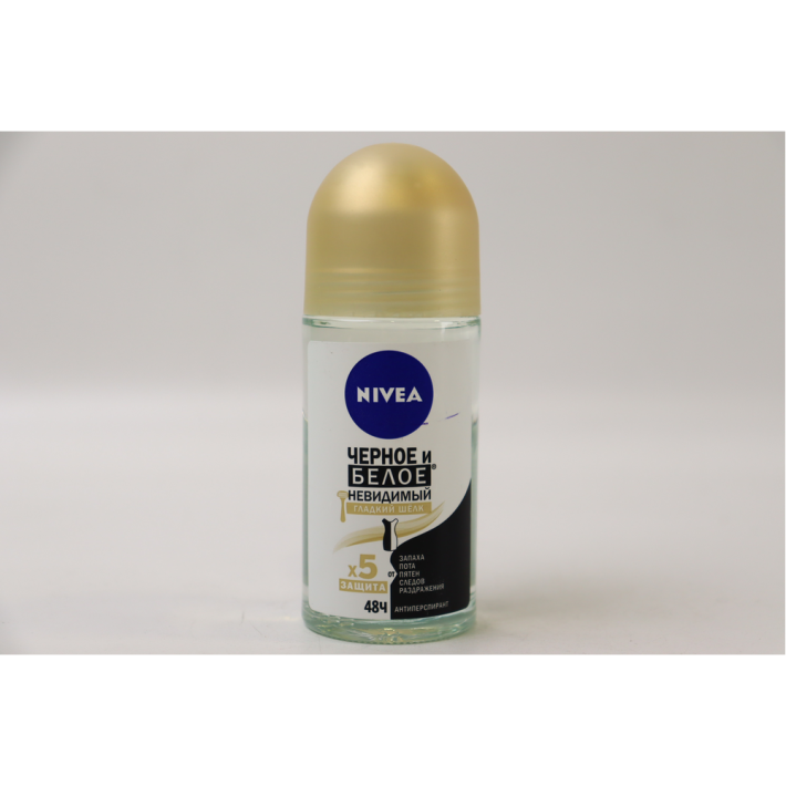 Антиперспирант Nivea черно белый невидимая гладкий шёлк 50 мл